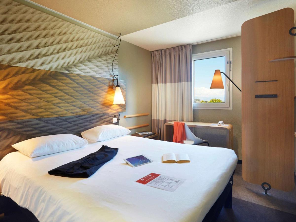 Hotel Ibis Porte De Genève 3*