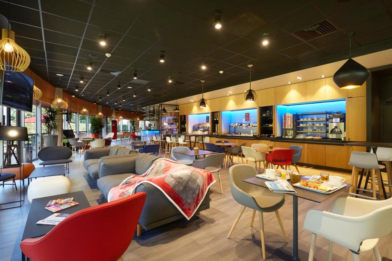 Ibis Porte De Genève Hotel 3*